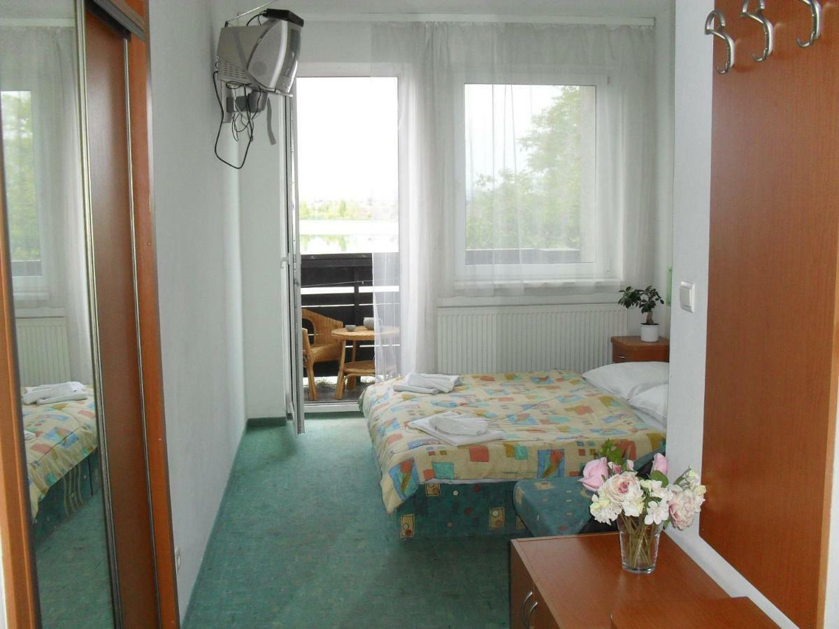 Hotel Fortuna 塞内奇 客房 照片